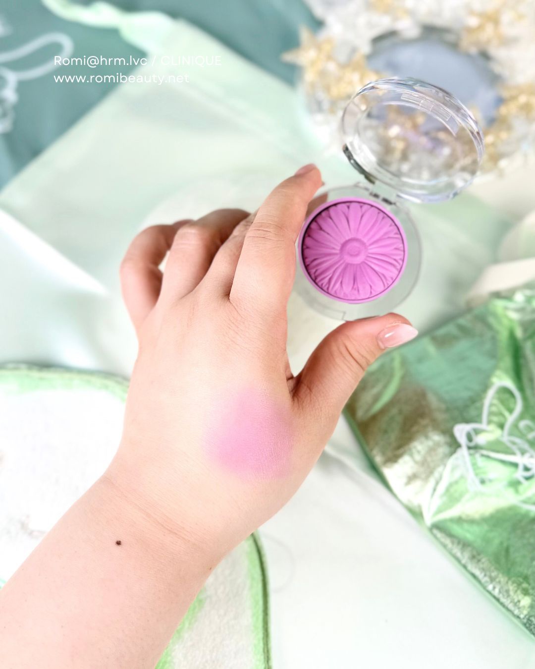 チーク ポップ/CLINIQUE/パウダーチークを使ったクチコミ（2枚目）