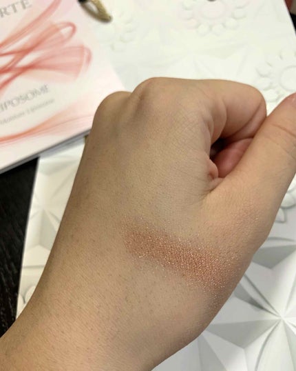 アイグロウ ジェム/DECORTÉ/ジェル・クリームアイシャドウを使ったクチコミ(2枚目)