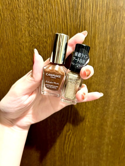 カラフルネイルズ/キャンメイク/マニキュアを使ったクチコミ(2枚目)