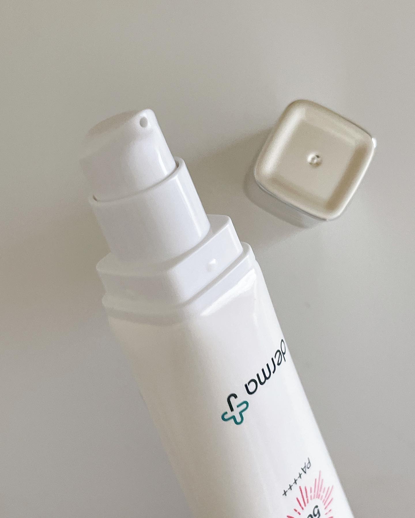 サンクリーム＋/ DermaJ/日焼け止めクリームを使ったクチコミ（2枚目）