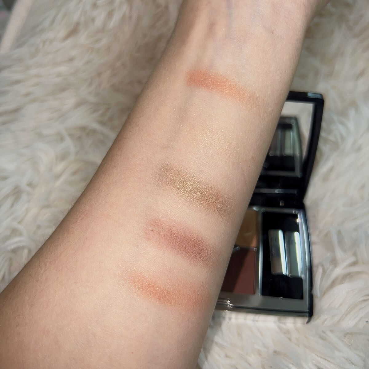 【旧】サンク クルール クチュール 659 ミラー ミラー〈ディオール エン ルージュ エディション〉（生産終了）/Dior/アイシャドウパレットを使ったクチコミ（3枚目）