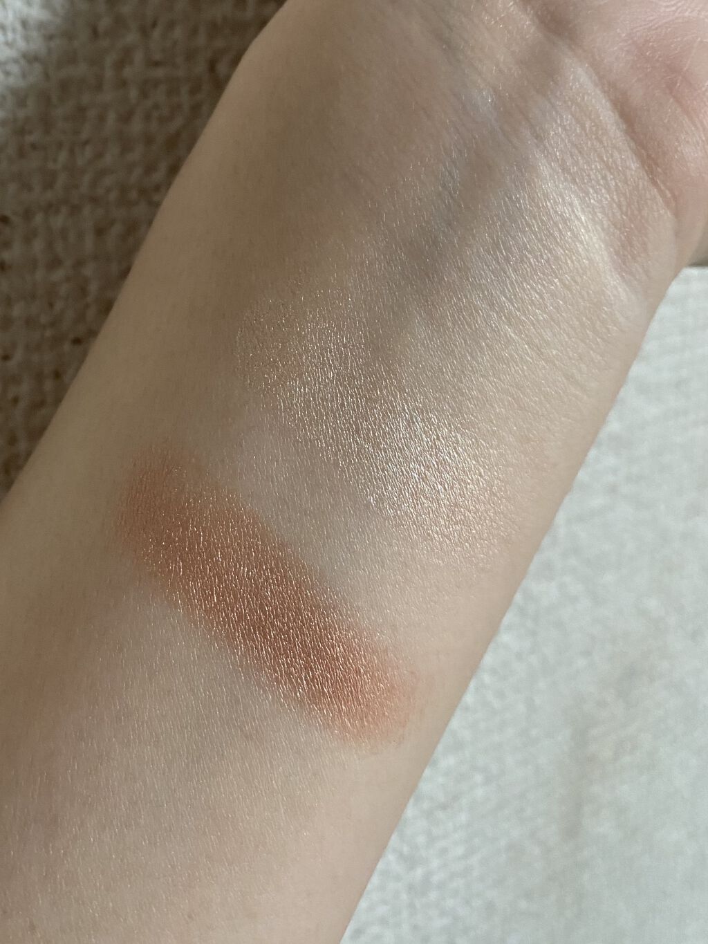 THREE シマリング グロー デュオ/THREE/クリームハイライトを使ったクチコミ（3枚目）