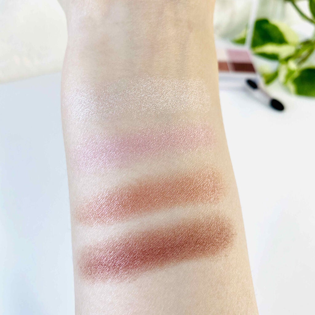 cosmelog on LIPS 「#今日のメイクキャンメイクシルキースフレアイズ05ライ..」(2枚目)