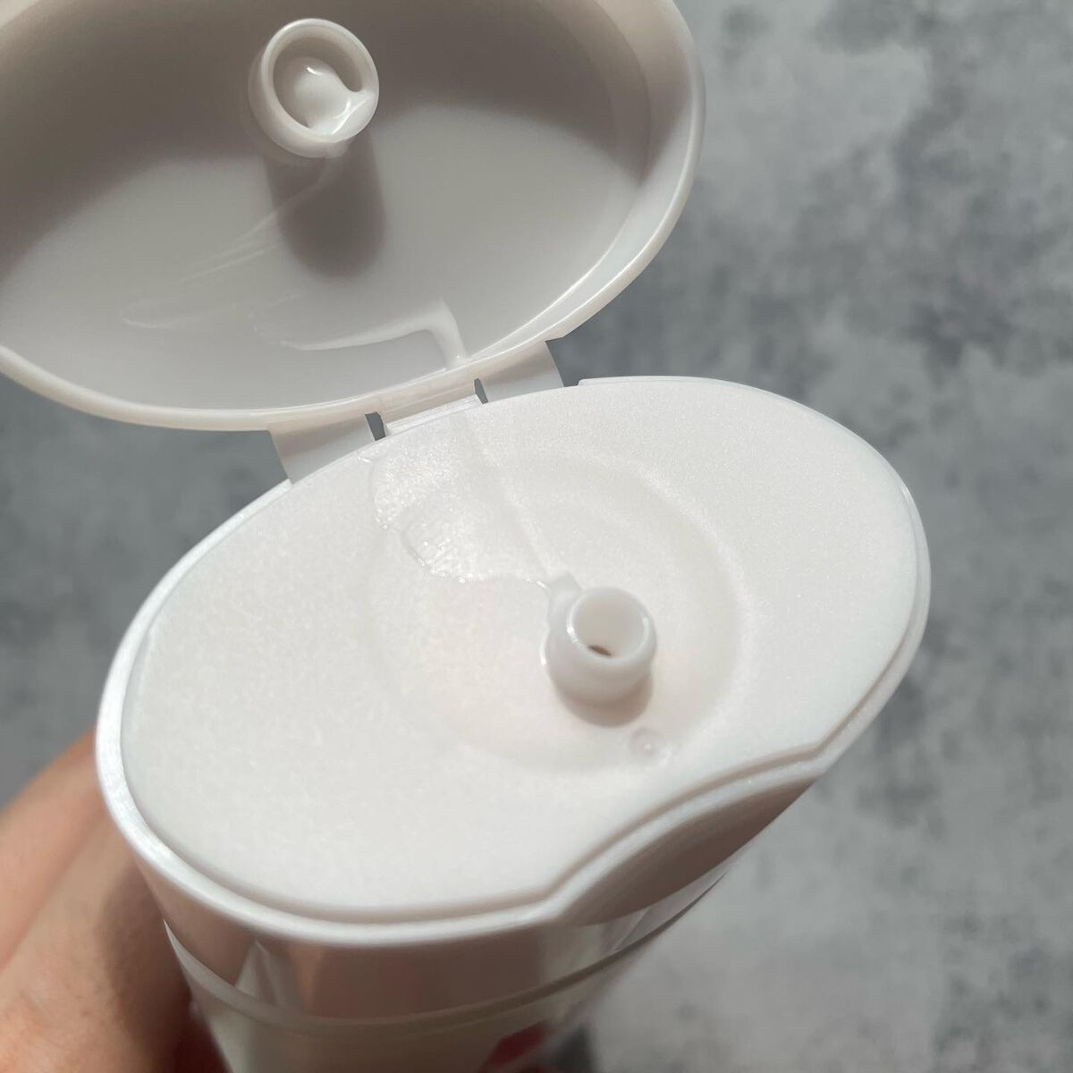 モイスチュア フェイス&ボディローション/カルテHD/ボディローションを使ったクチコミ(2枚目)