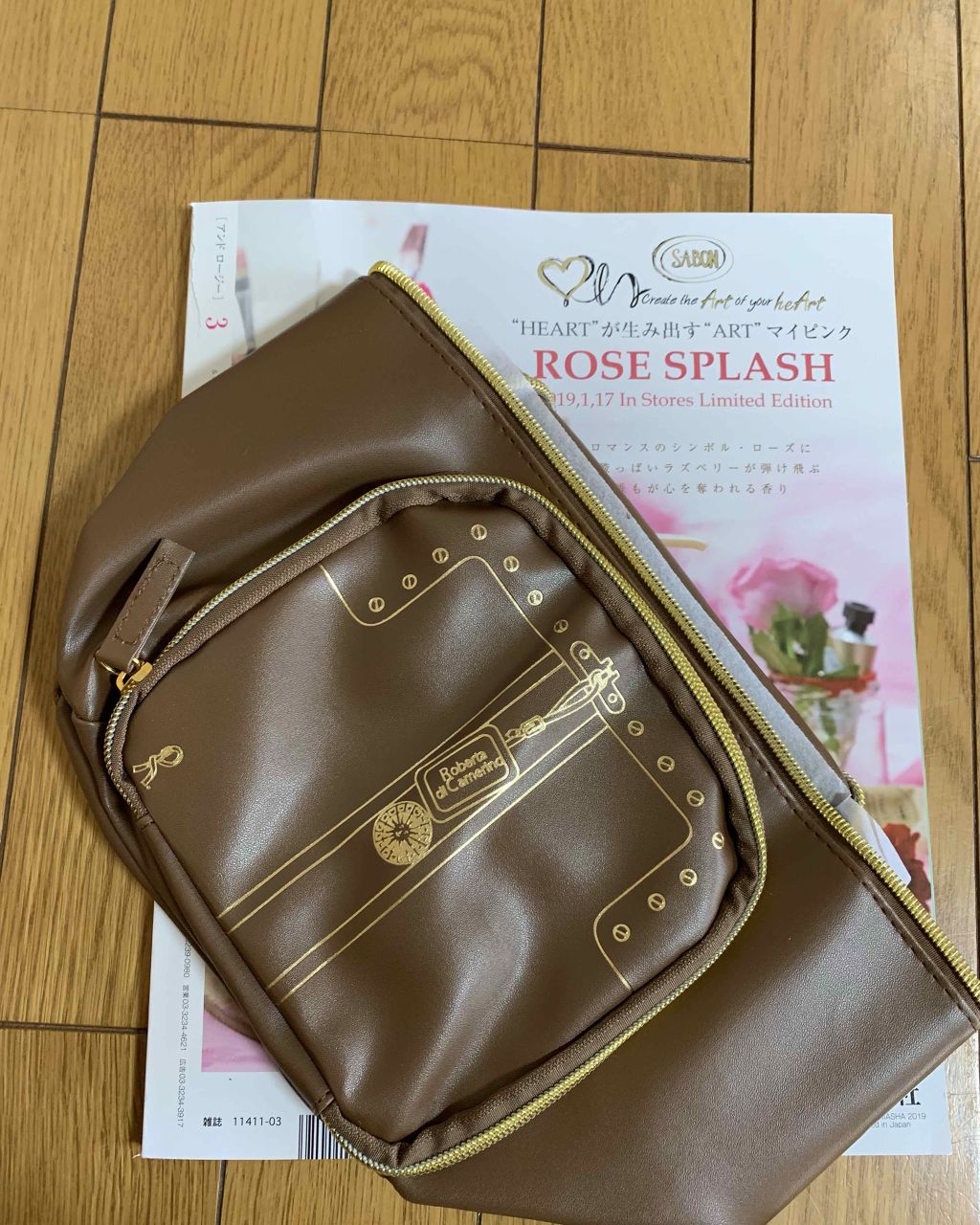 (°▽°®️ on LIPS 「#コスメ収納#私のポーチ#雑誌コスメ入れに何か欲しいな思ってる..」(2枚目)