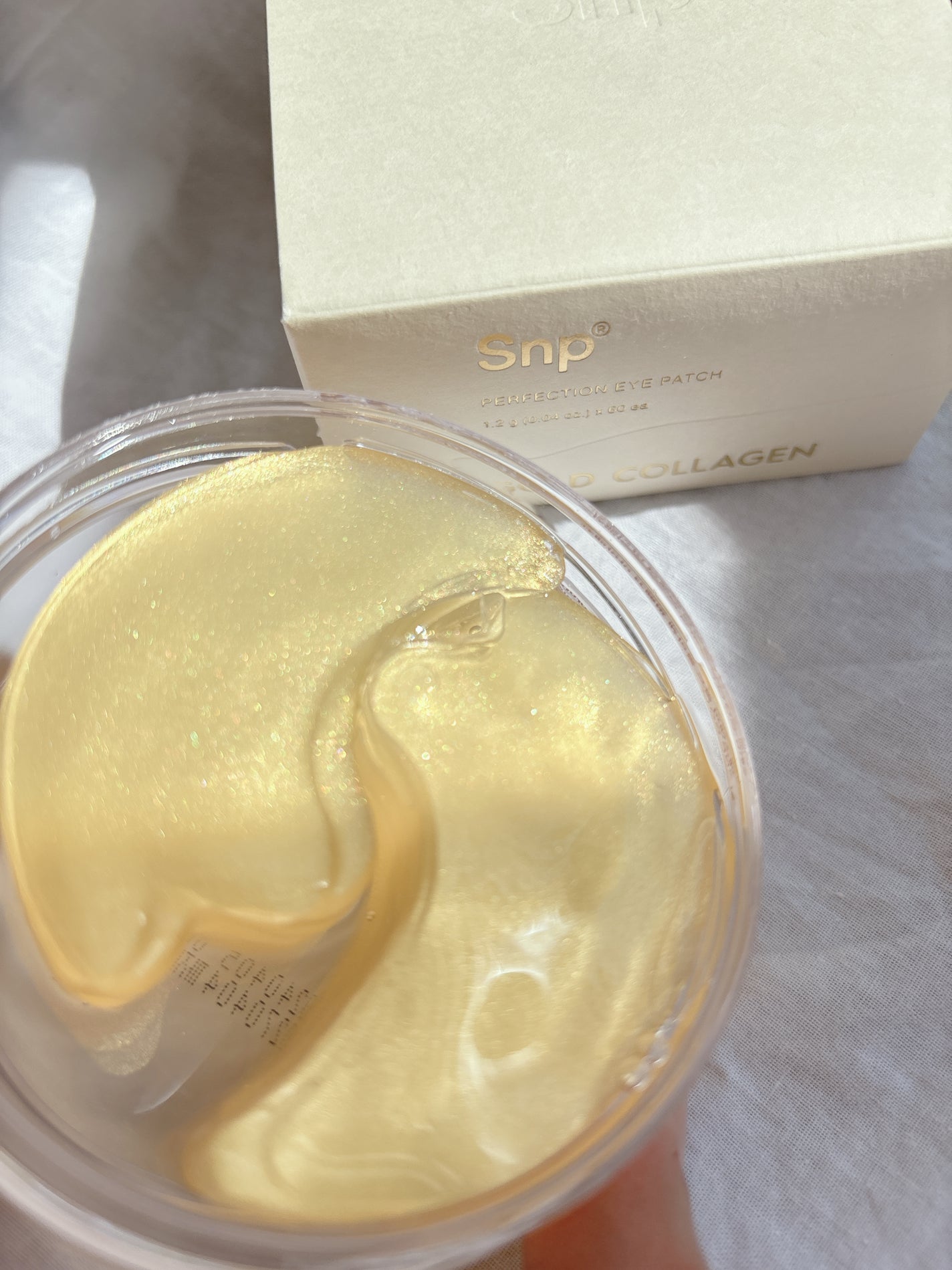 ゴールドコラーゲンパーフェクションアイパッチ/SNP/シートマスク・パックを使ったクチコミ(1枚目)
