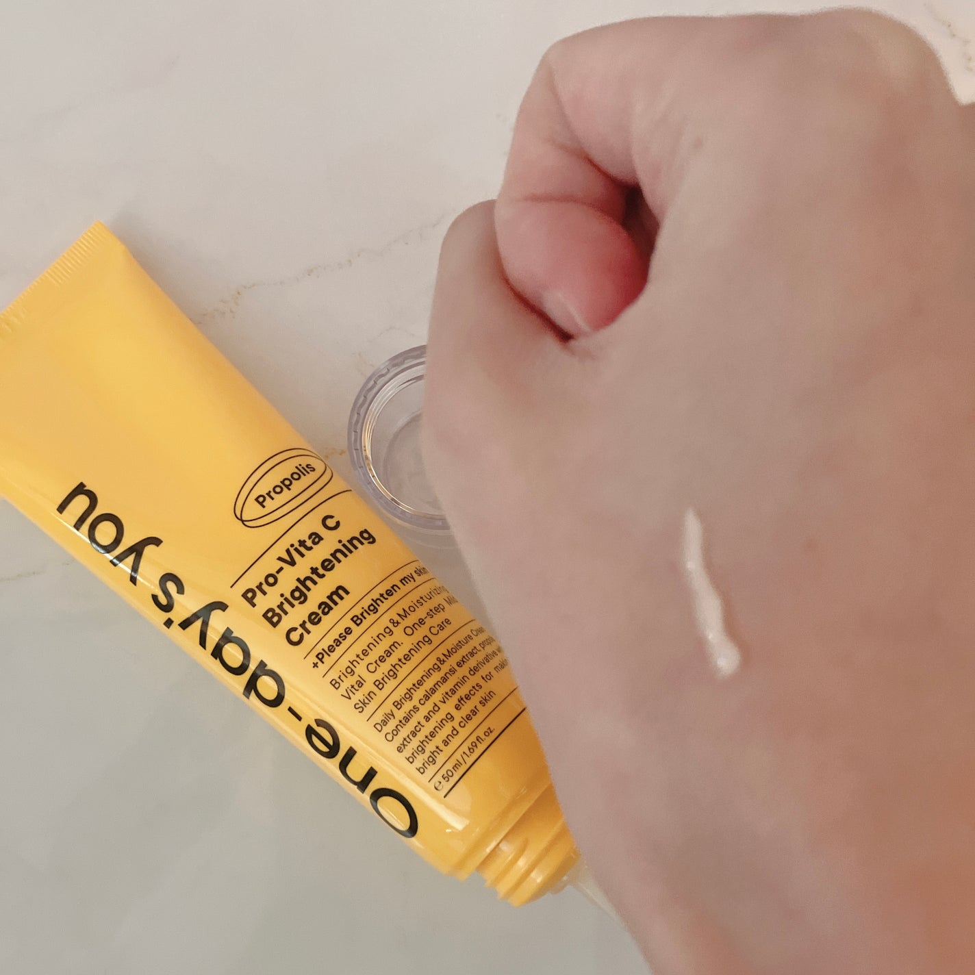 プロビタC ブライトニングクリーム/One-day's you/フェイスクリームを使ったクチコミ(3枚目)