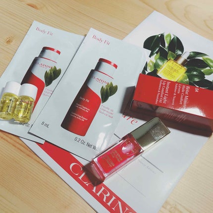 コンフォート リップオイル /CLARINS/リップグロスを使ったクチコミ(3枚目)