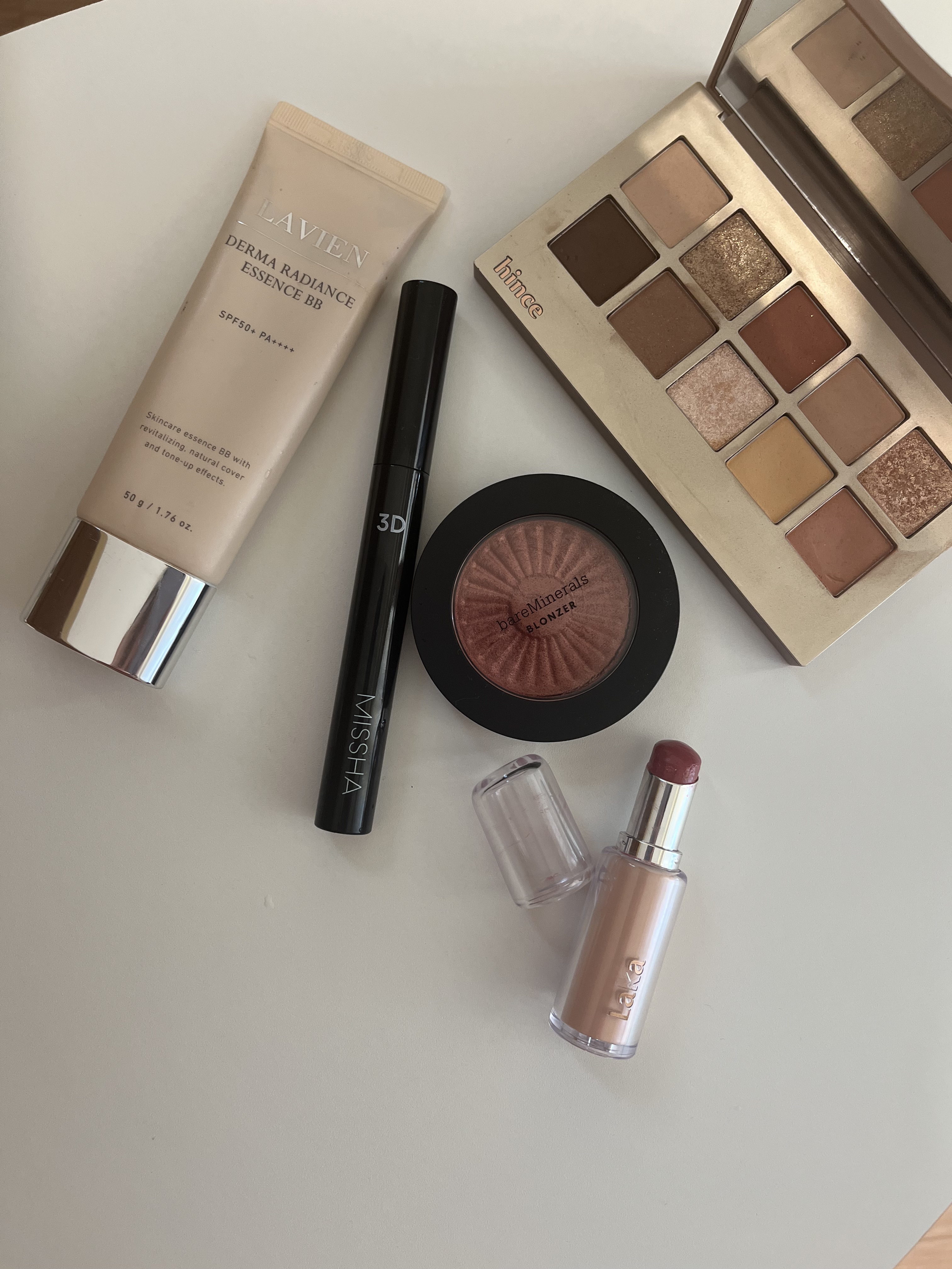 ジェン ヌード ブロンザー キス オブ ローズ/bareMinerals/ブロンザーを使ったクチコミ（1枚目）