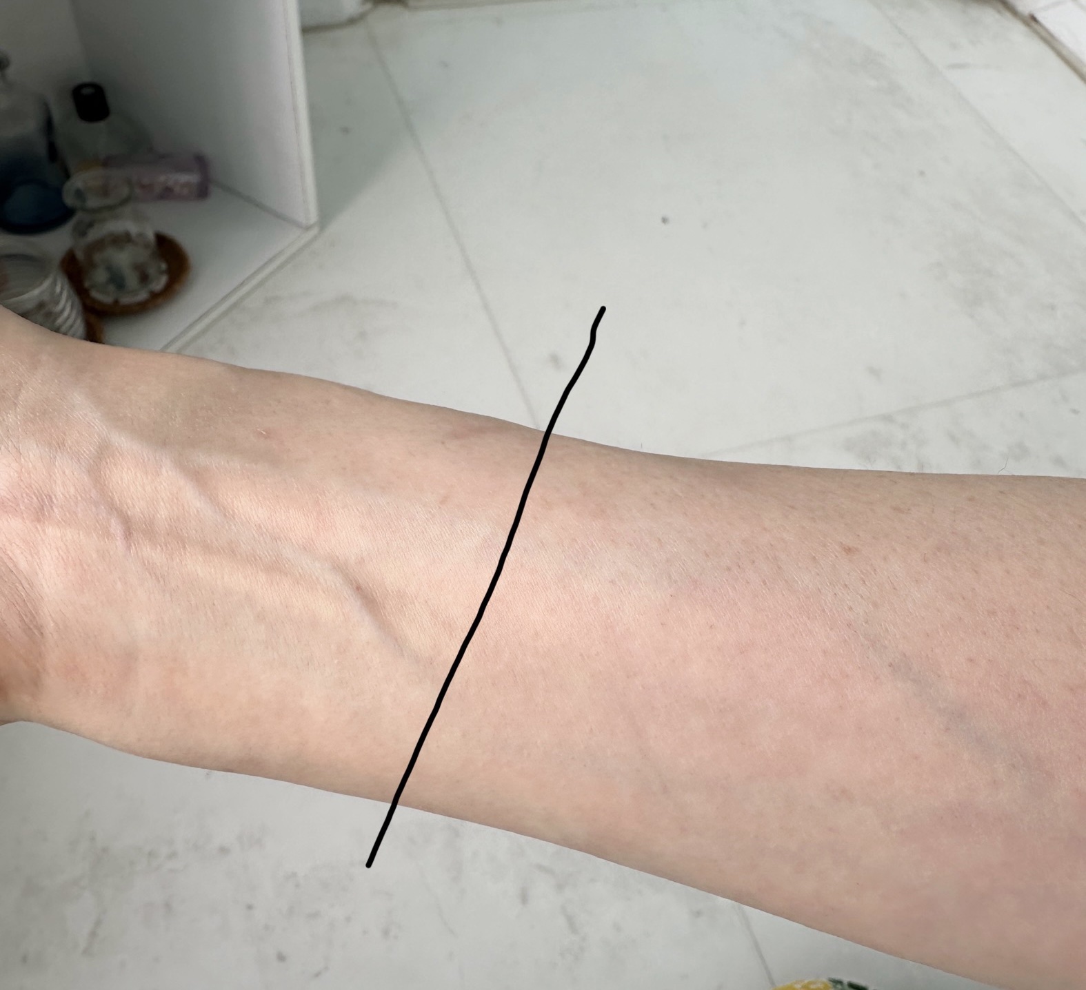 エアリーフィットサンスティック/KAHI/日焼け止めスティックを使ったクチコミ（2枚目）