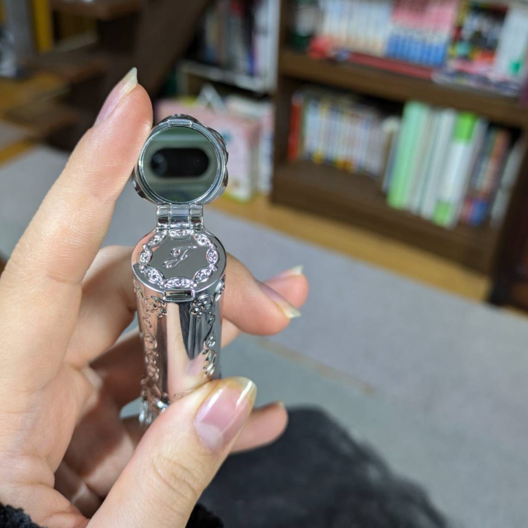 ジルスチュアート リップブロッサム グロウ/JILL STUART/口紅を使ったクチコミ(3枚目)