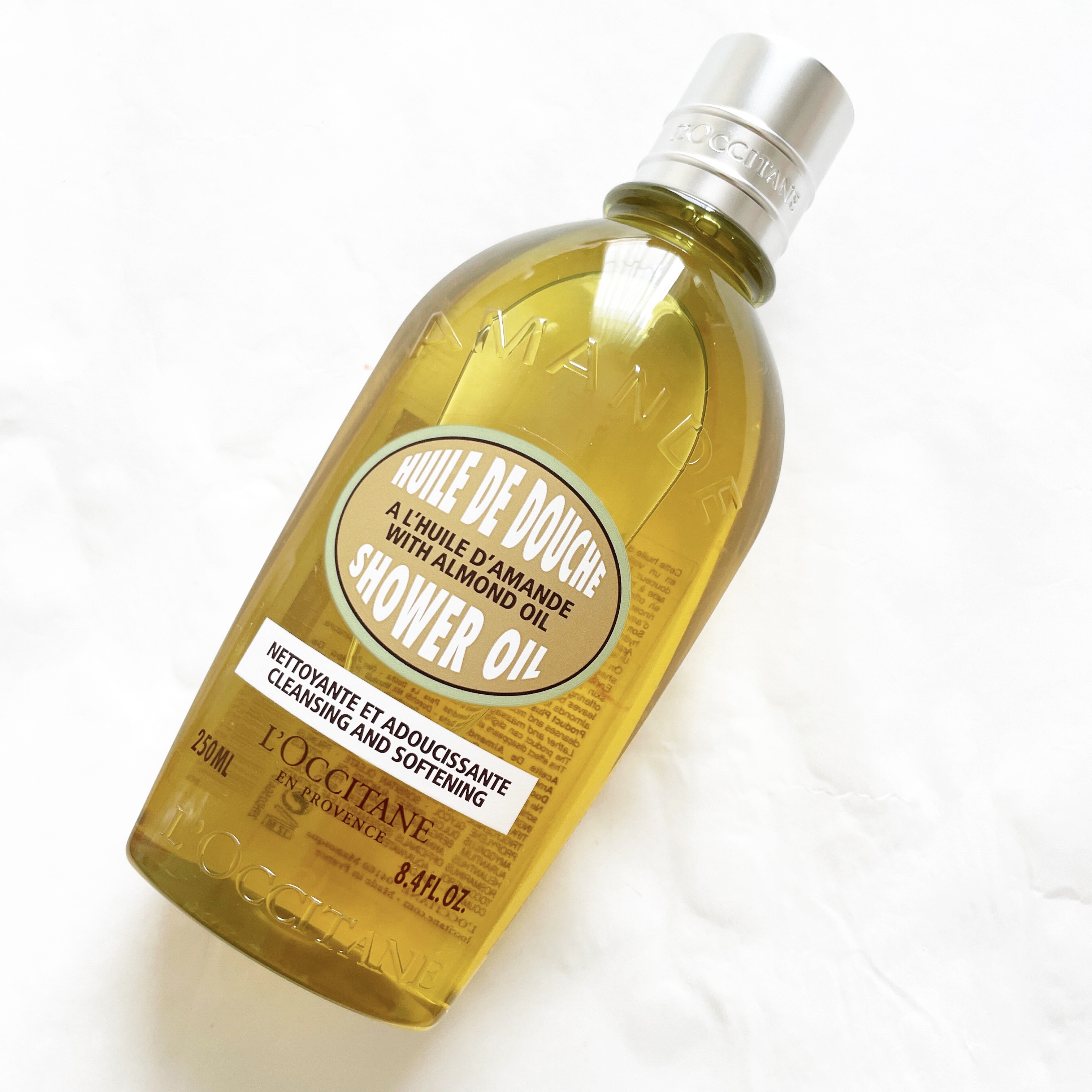 アーモンド モイスチャライジングシャワーオイル/L'OCCITANE/ボディソープを使ったクチコミ（2枚目）