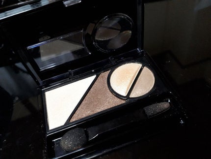 スモーキーラウンドアイズ/KATE/アイシャドウパレットを使ったクチコミ(2枚目)