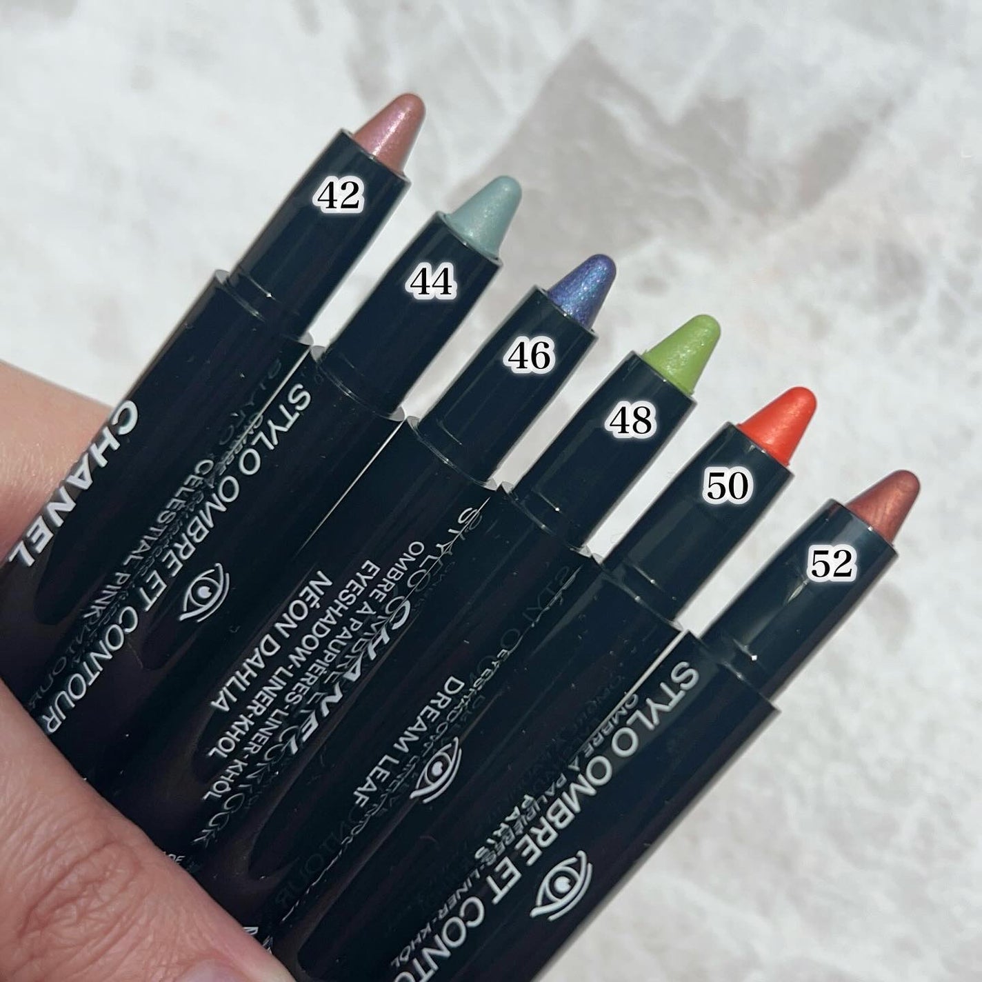 スティロ オンブル エ コントゥール/CHANEL/スティックアイシャドウを使ったクチコミ(6枚目)