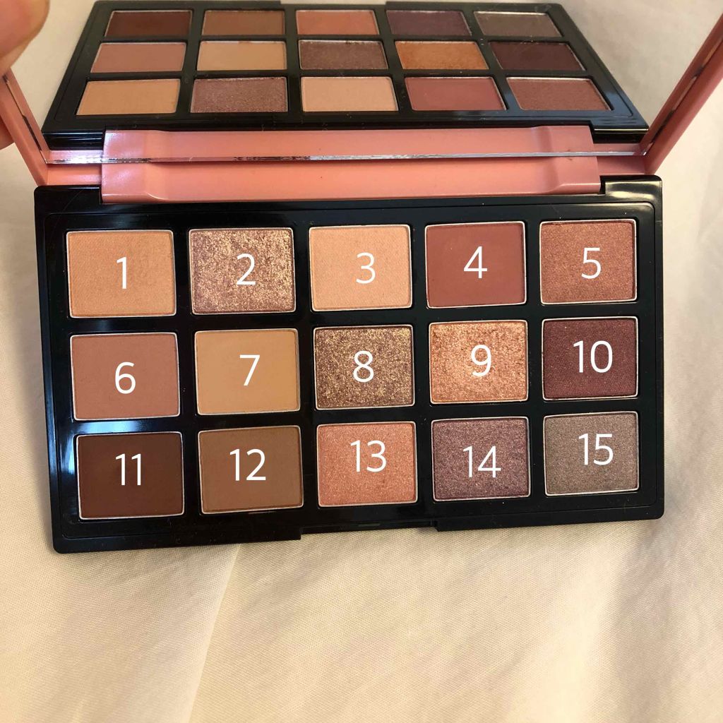 プレイカラーアイパレット ランジェリーバックステージ/ETUDE/アイシャドウパレットを使ったクチコミ(2枚目)