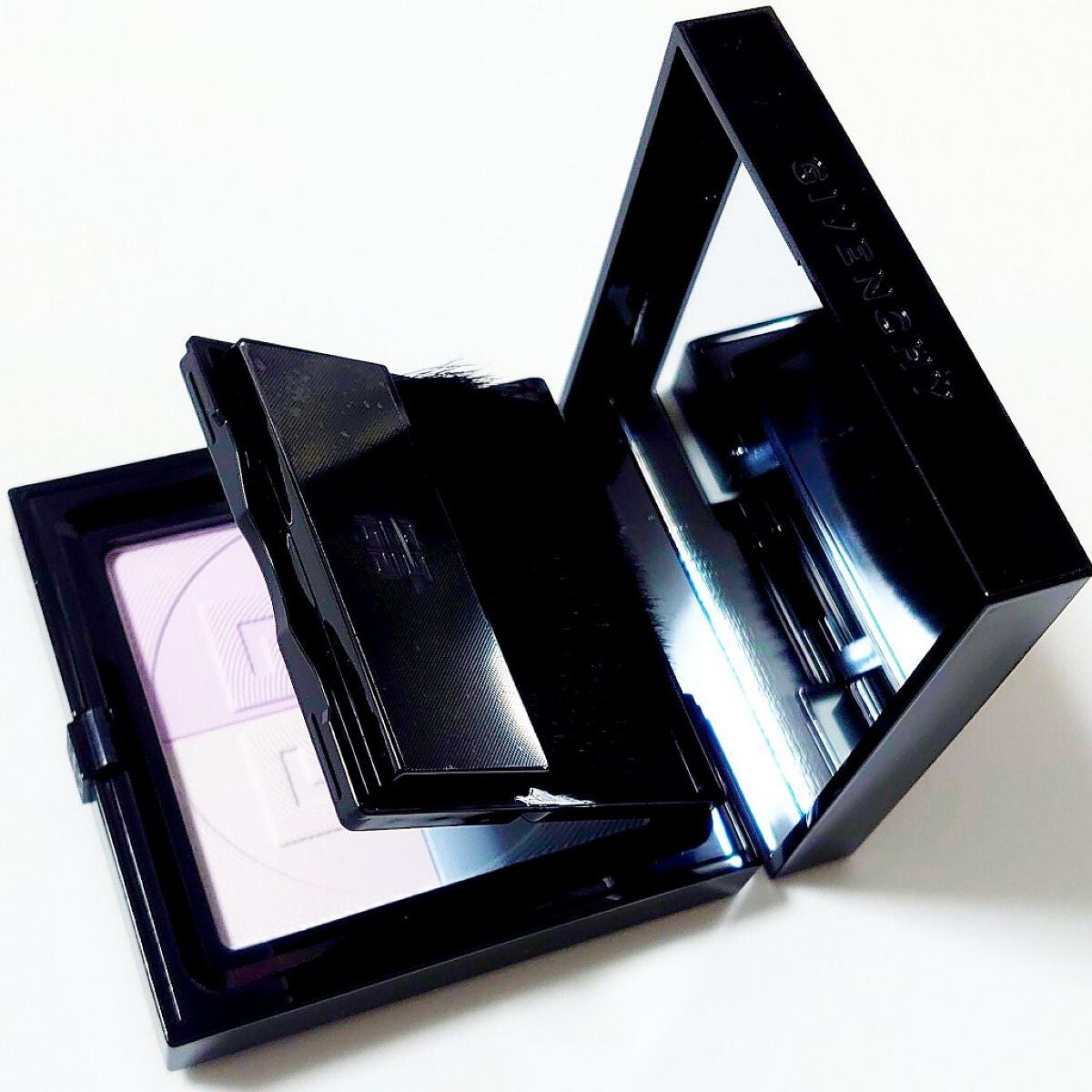 プリズム・リーブル・プレストパウダー /GIVENCHY/プレストパウダーを使ったクチコミ(3枚目)