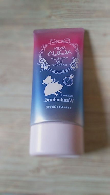 スキンアクア トーンアップUVエッセンス/スキンアクア/日焼け止めクリームを使ったクチコミ(2枚目)