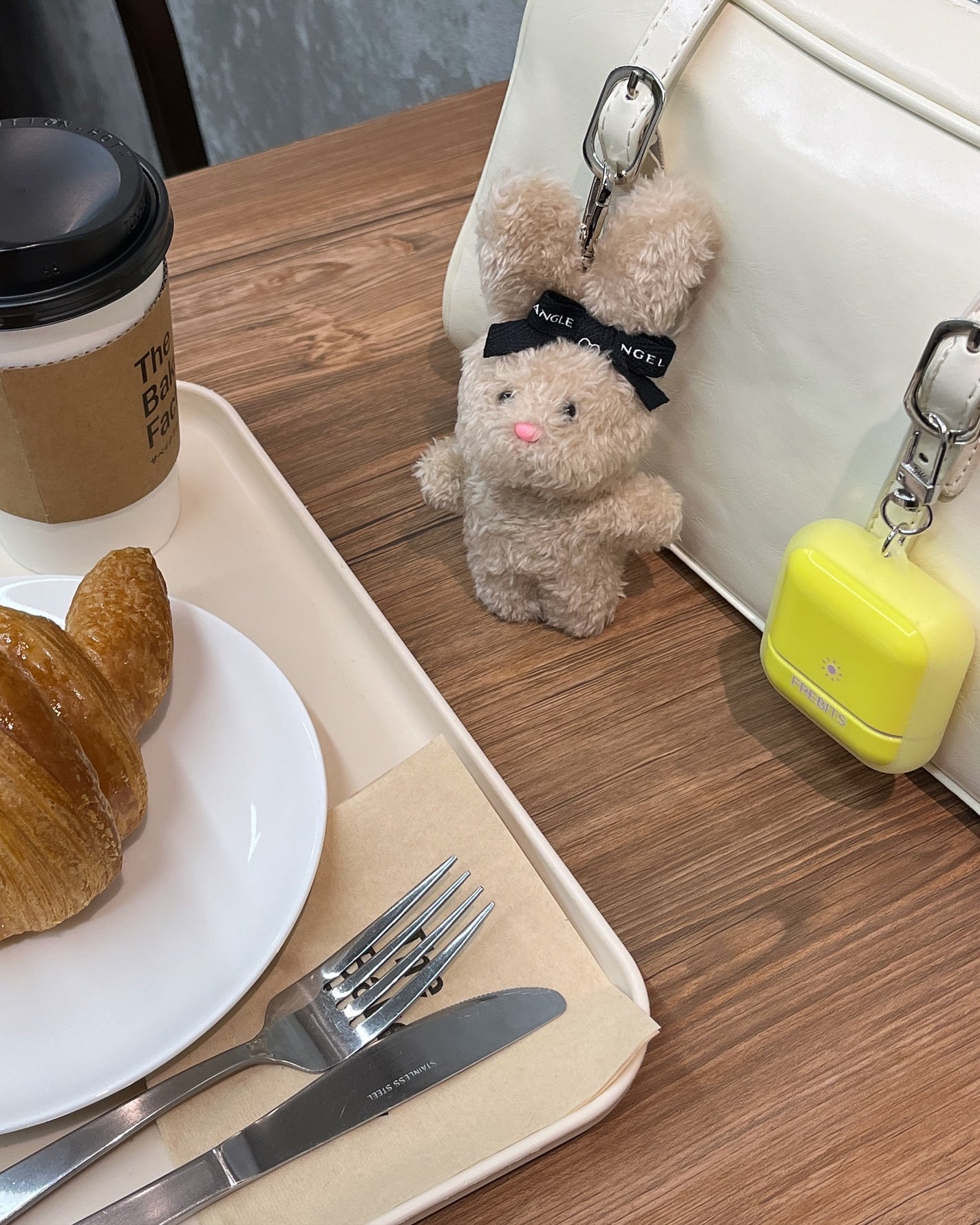 Air Fit Sun Finishing Stick 01 Pure Violet/frebits/日焼け止めスティックを使ったクチコミ(10枚目)