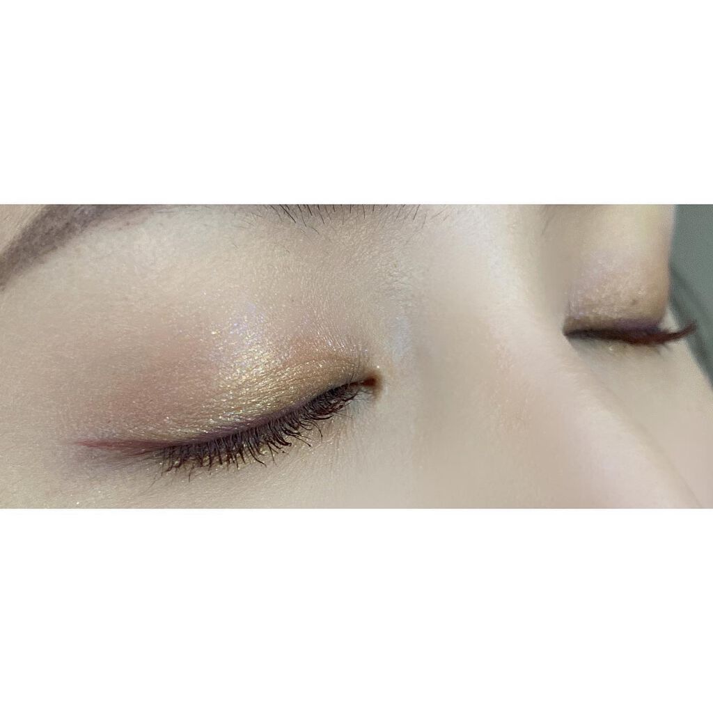 セルヴォーク ヴォランタリー アイズ/Celvoke/単色アイシャドウを使ったクチコミ（2枚目）