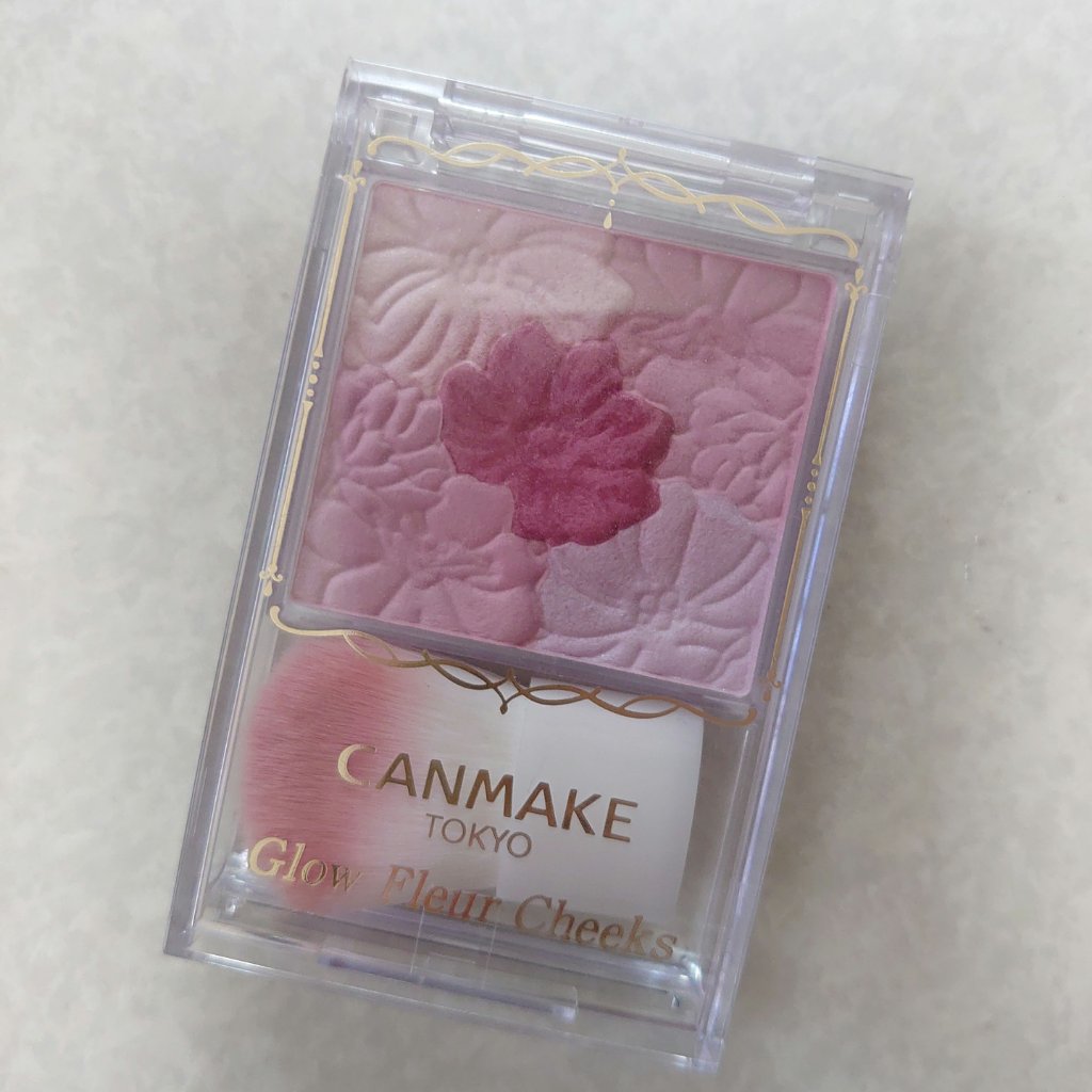 グロウフルールチークス/キャンメイク/パウダーチークを使ったクチコミ（1枚目）