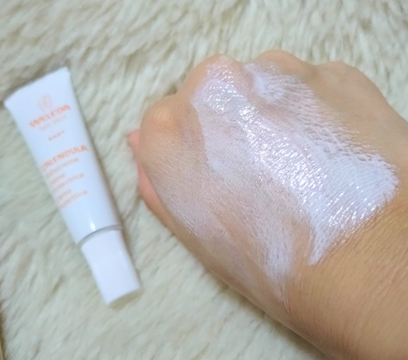 カレンドラ ベビーバーム/WELEDA/ボディクリームを使ったクチコミ(3枚目)