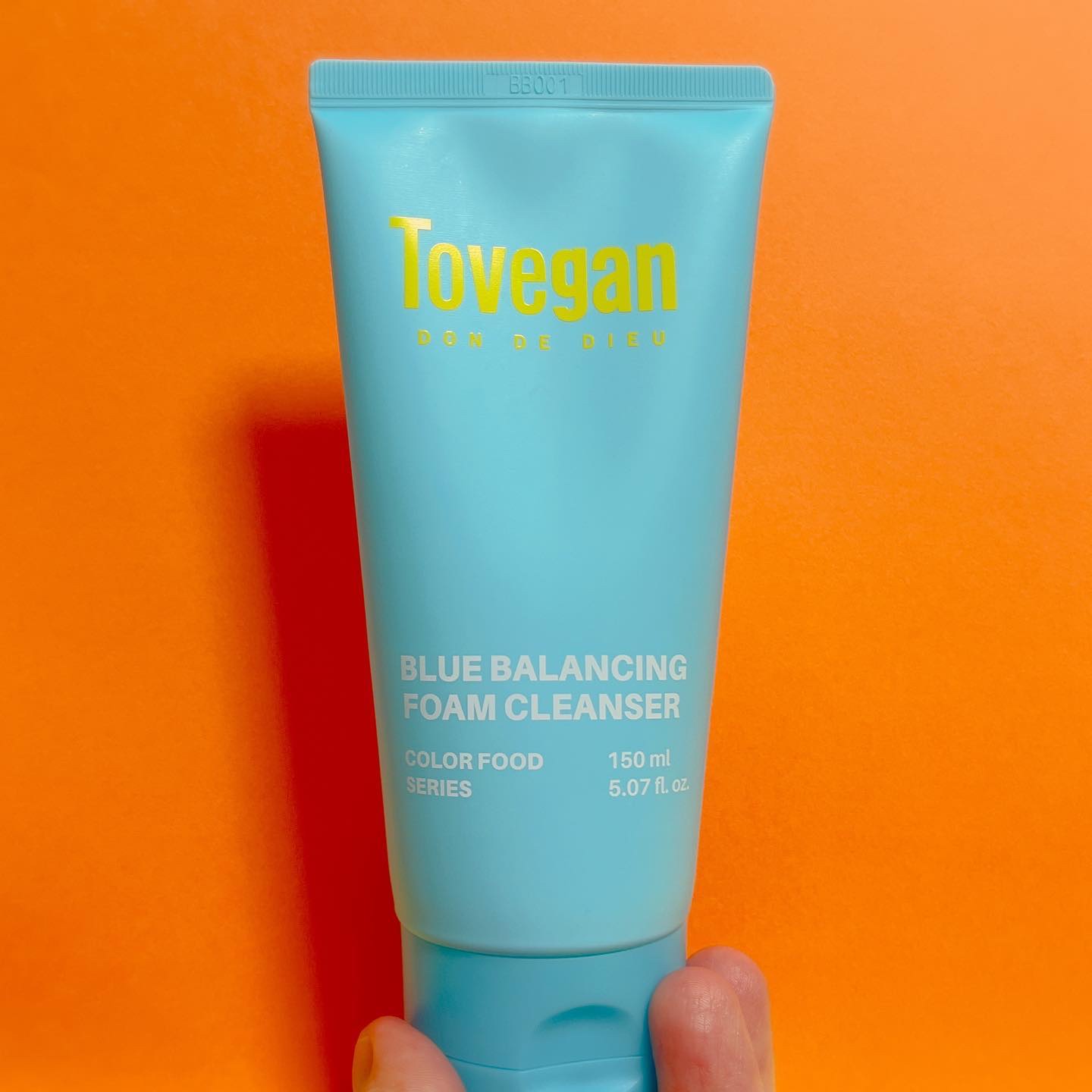 カラーフードシリーズブルーバランシングフォームクレンザー/Tovegan/洗顔フォームを使ったクチコミ（1枚目）