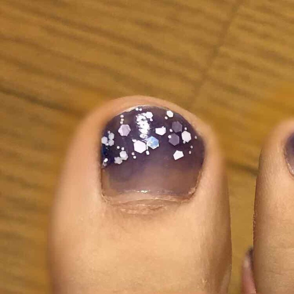 ダイヤモンドネイルポリッシュ/HOMEI/マニキュアを使ったクチコミ（2枚目）