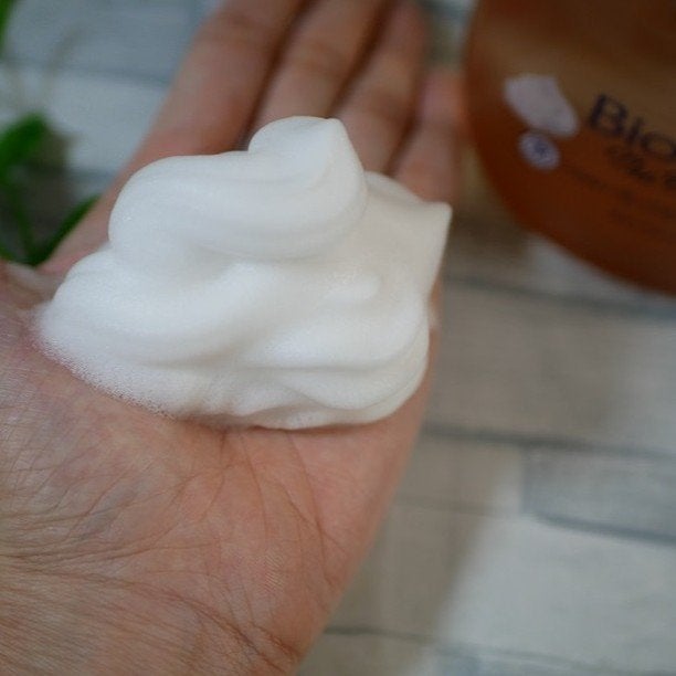 ビオレu ザ ボディ 泡タイプ モイスチャースムース/ビオレu/ボディソープを使ったクチコミ(6枚目)