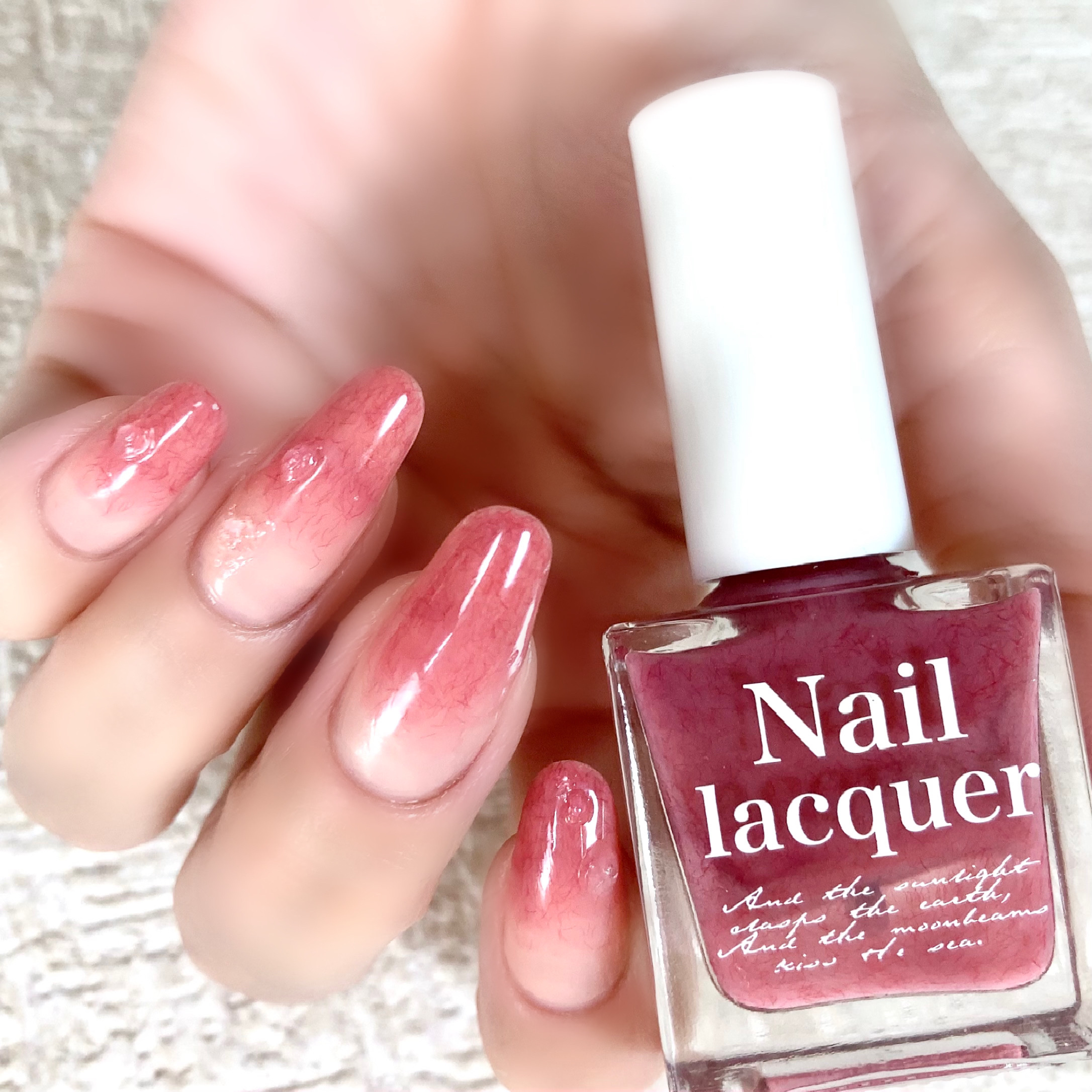 ムードペブルネイル W04 BABY PEACH/rom&nd/マニキュアを使ったクチコミ（2枚目）