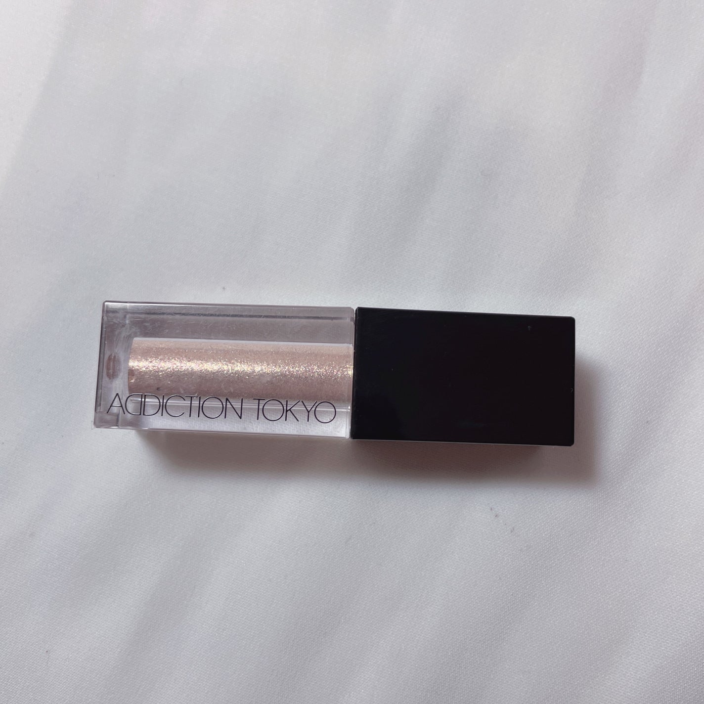 ザ リキッド アイシャドウ ウルトラスパークル/ADDICTION/リキッドアイシャドウを使ったクチコミ(2枚目)