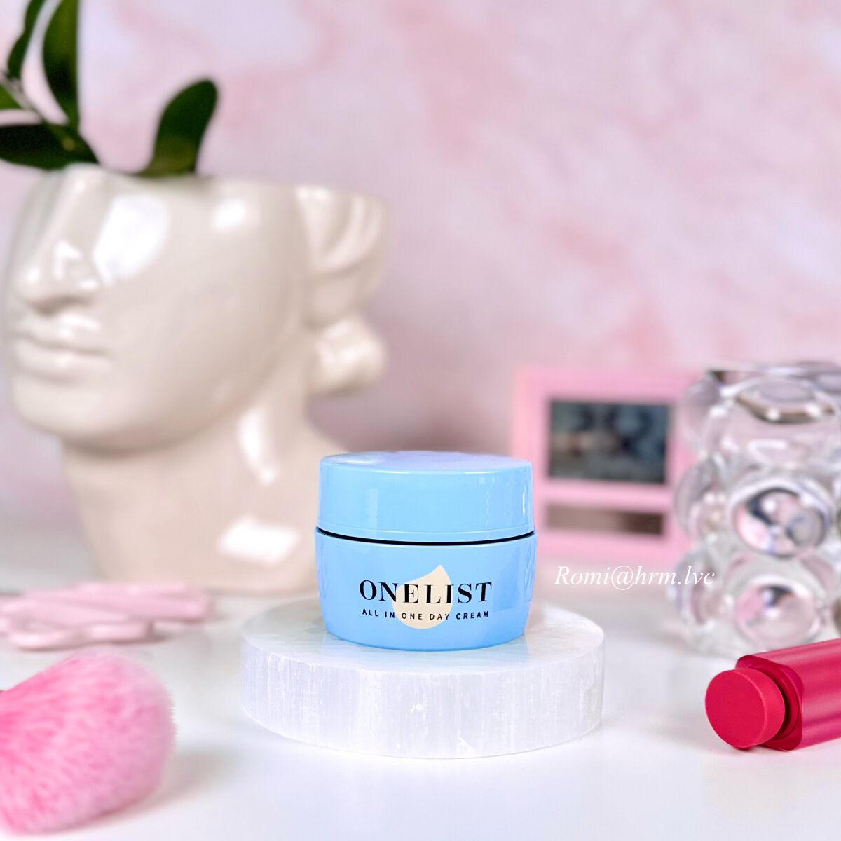 ワンリスト オールインワン デイクリーム/ナリスアップ/オールインワン化粧品を使ったクチコミ（1枚目）