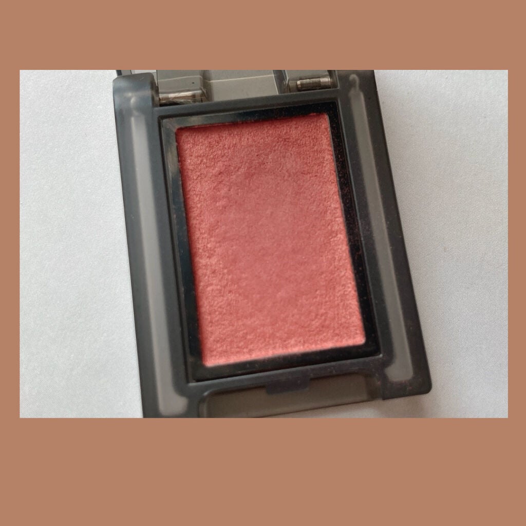 セルヴォーク ヴォランタリー アイズ/Celvoke/単色アイシャドウを使ったクチコミ(2枚目)