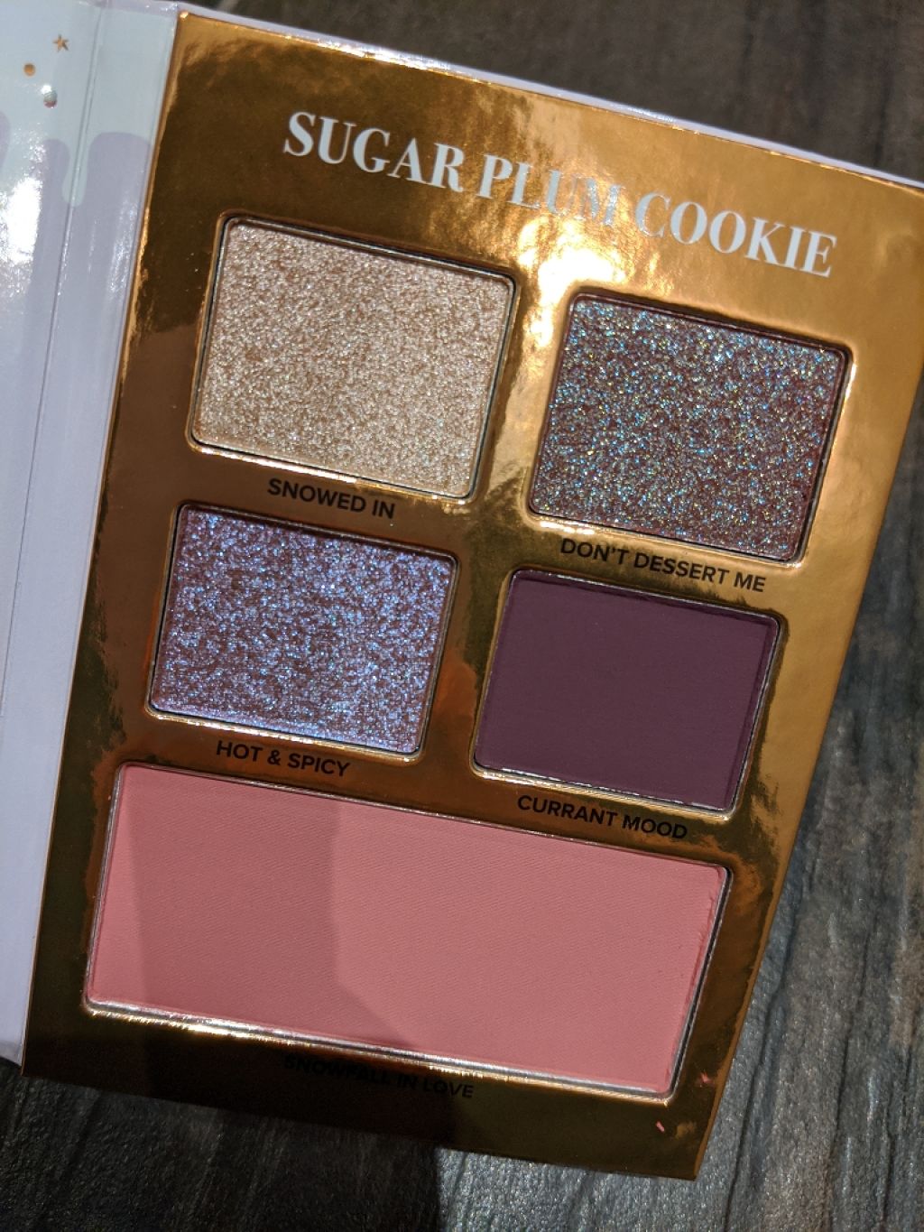  ジンジャーブレッド レーン LIMITED EDITION MAKEUP COLLECTION/Too Faced/アイシャドウパレットを使ったクチコミ（2枚目）