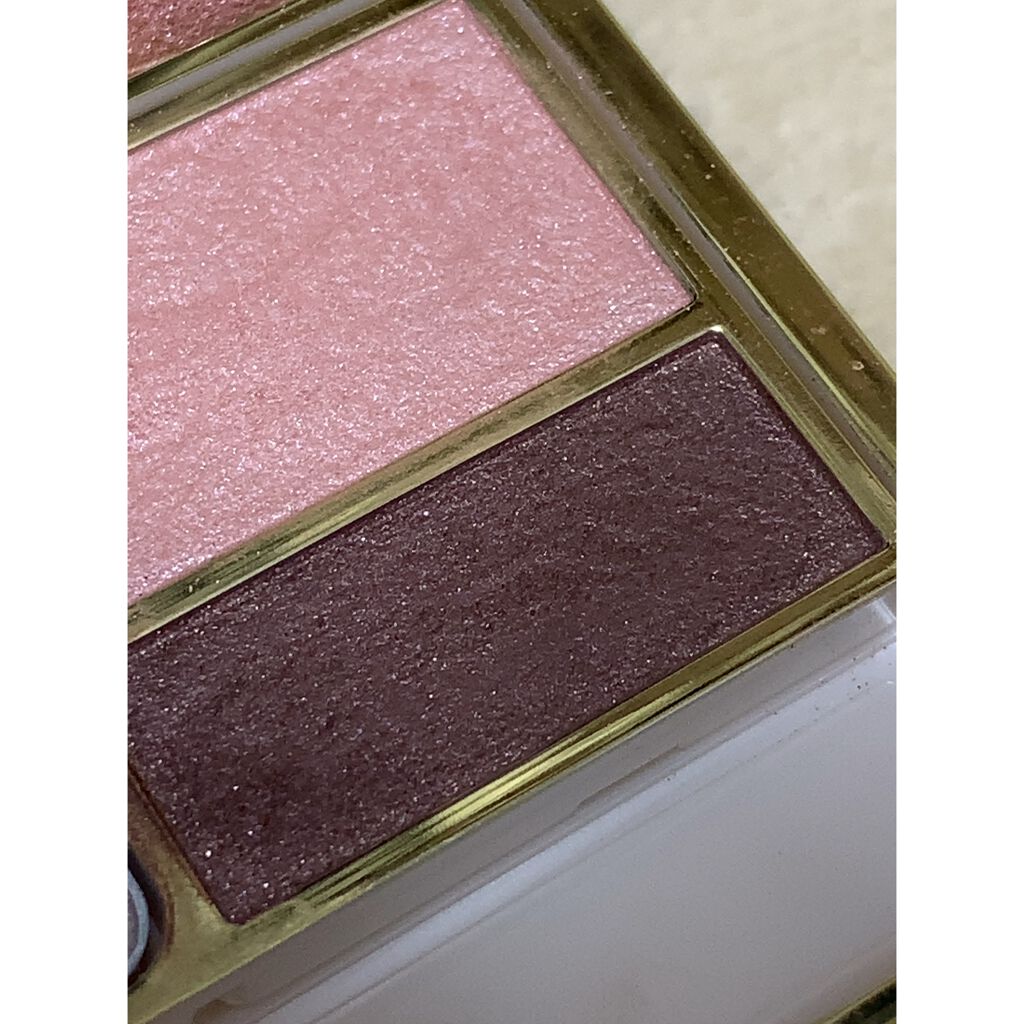 シャイニーシャドウ N/excel/単色アイシャドウを使ったクチコミ（2枚目）