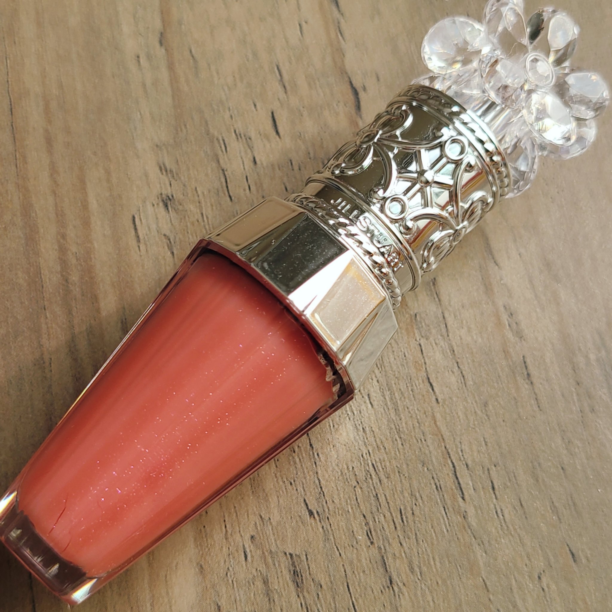 ジルスチュアート　クリスタルブルーム　リップブーケ セラム 03 gerbera coral/JILL STUART/リッププランパーを使ったクチコミ（2枚目）