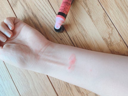 カラーエナメルグロス/KATE/リップグロスを使ったクチコミ(4枚目)