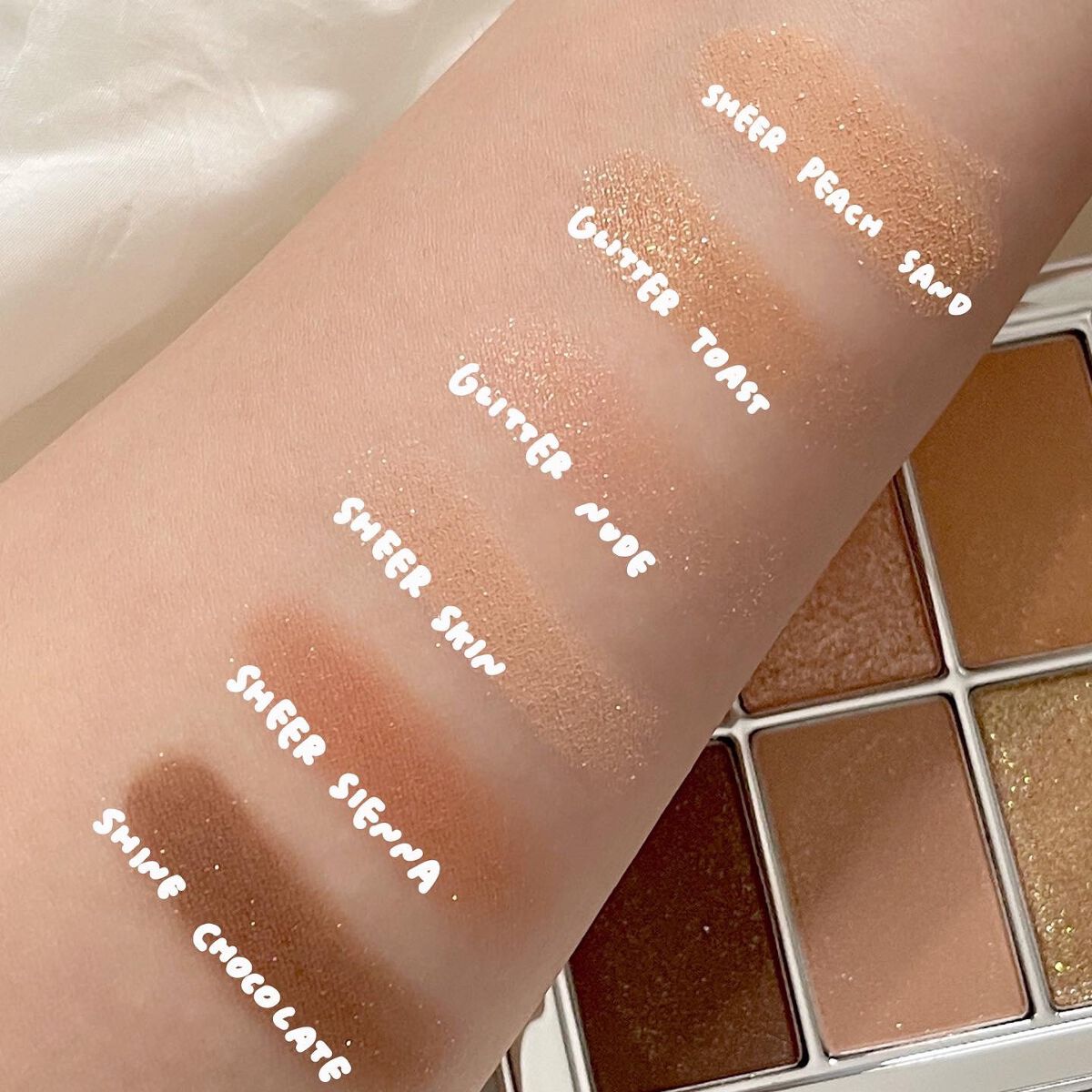 アイ ヴィーガン シアーパレット/AMUSE/アイシャドウパレットを使ったクチコミ(3枚目)