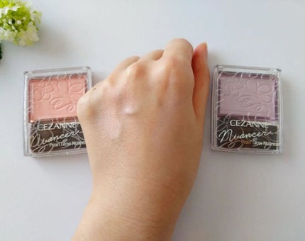 パールグロウニュアンサー/CEZANNE/パウダーハイライトを使ったクチコミ(6枚目)