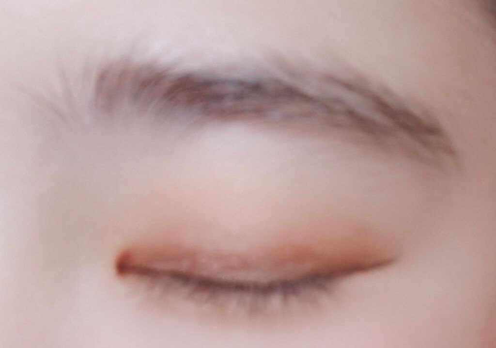 Lip on LIPS 「前回のダイソーさんのアイシャドウの使用結果です。1枚目と2枚目..」(4枚目)