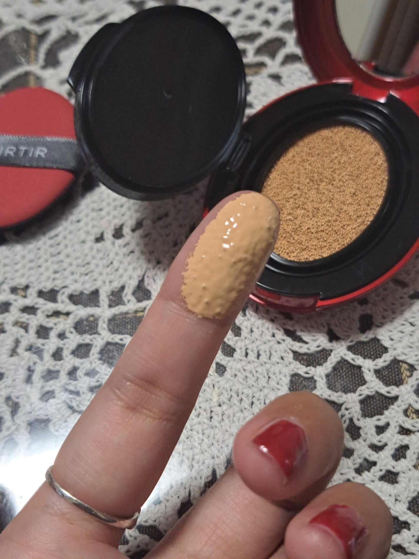 マスク フィット レッド クッション/TIRTIR(ティルティル)/クッションファンデーションを使ったクチコミ(4枚目)