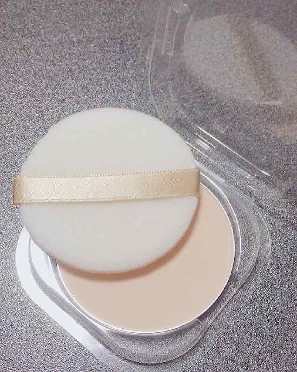 カラーステイ メイクアップ/REVLON/リキッドファンデーションを使ったクチコミ（2枚目）