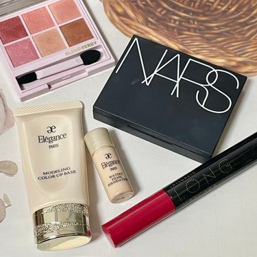 ライトリフレクティング プリズマティックパウダー/NARS/プレストパウダーを使ったクチコミ（1枚目）