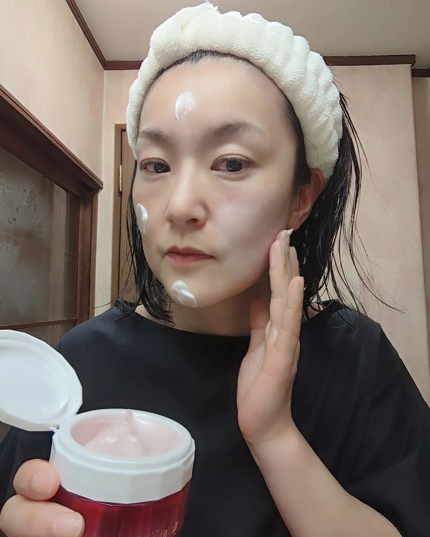 薬用 リンクル美コルセットゲル/プリオール/オールインワン化粧品を使ったクチコミ(6枚目)