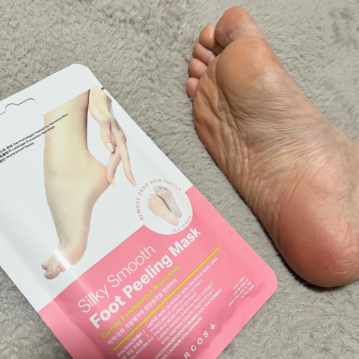 シルキースムーズフットピーリングマスク/MADFORCOS/レッグ・フットケアを使ったクチコミ(2枚目)