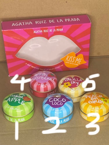 ギフトにオススメリップバームセット！

Agatha Ruiz de la Pradaキスミーコレクションリップバーム

こちらの商品はCelule様の店舗にて購入しました☺️
香りもそれぞれありパケが