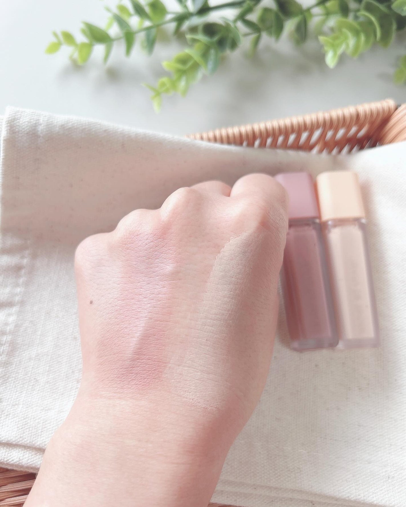 ウインク アイ シェード プライマー/Javin De Seoul/リキッドアイシャドウを使ったクチコミ(3枚目)