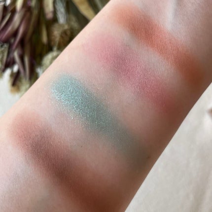 アイカラーレーション/LUNASOL/アイシャドウパレットを使ったクチコミ(6枚目)