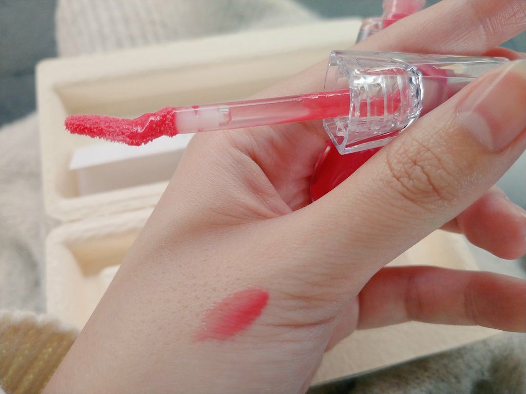 38°C / 99°F リップトリートメント (リップ美容液)/UZU BY FLOWFUSHI/リップケアを使ったクチコミ(2枚目)