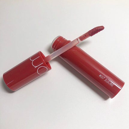 ジューシーラスティングティント/rom&nd/リップティントを使ったクチコミ(1枚目)