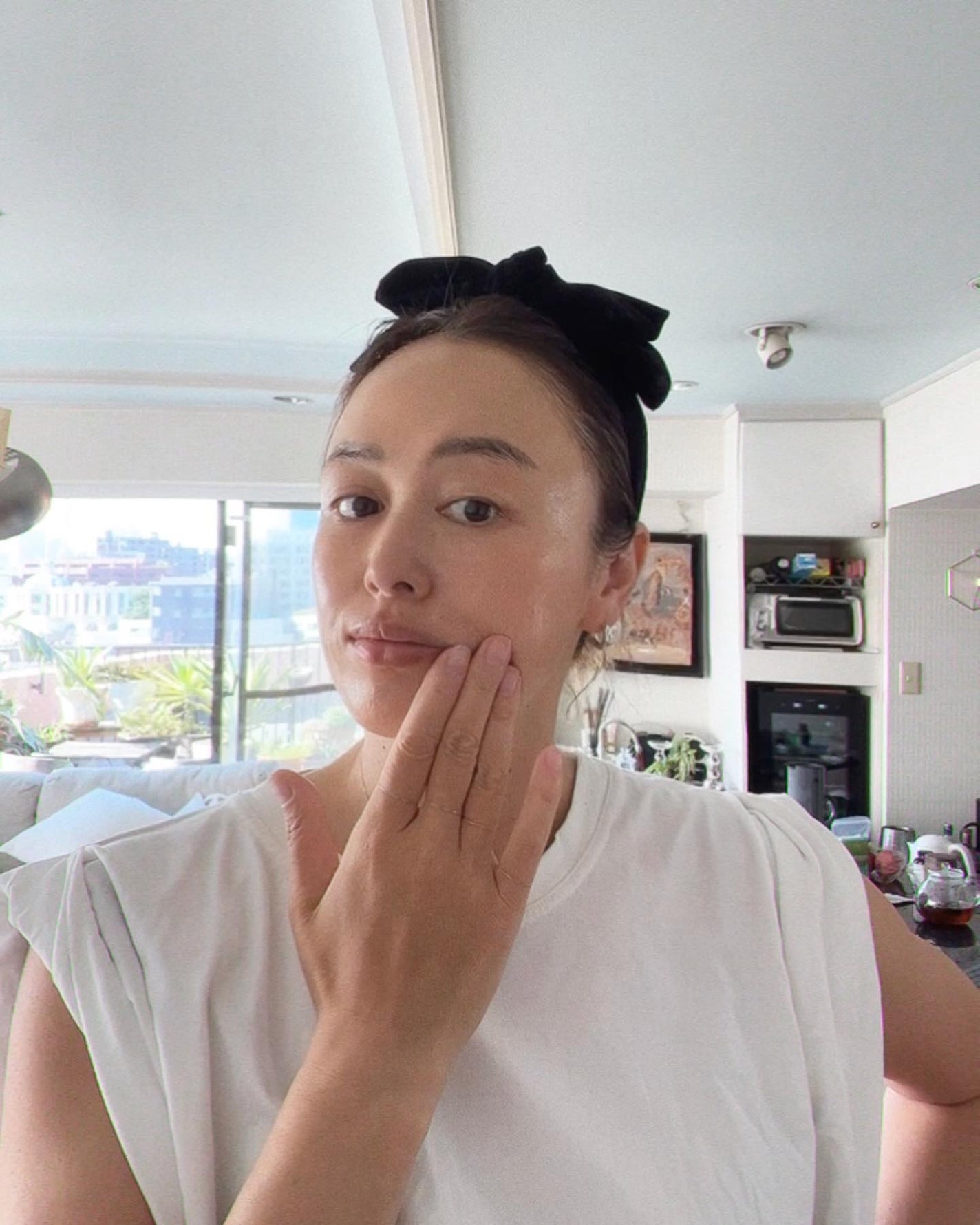 Miwa Kamise on LIPS 「⛱️すっかり常夏で焼きすぎた肌に♡😎ケアでおすすめはこちら💁..」(10枚目)